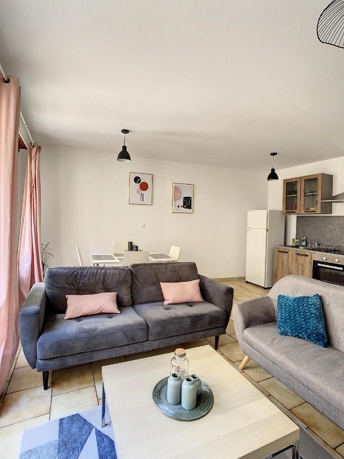 Grand Appart Spacieux Hyper Centre Gare 2Pers Troyes Exterior foto